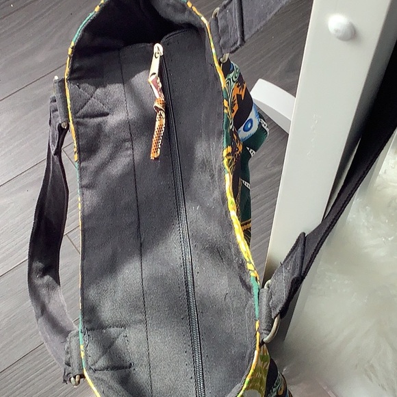 ⭐️HP⭐️Artisan Crafted (Kenya) Tote - Picture 7 of 7